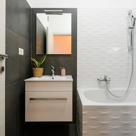 Lounge House Dolce *