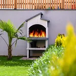 Lounge House Dolce Pula