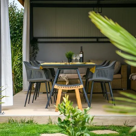 Lounge House Dolce *