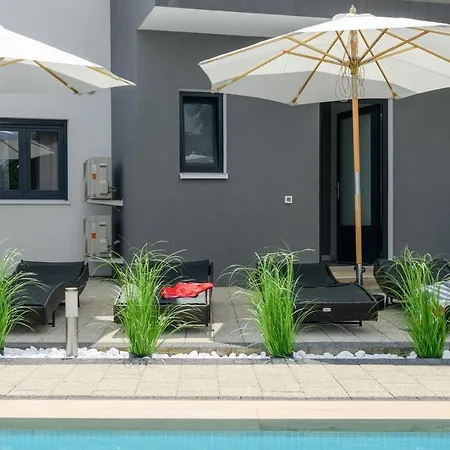 Lounge House Dolce 빌라 풀라