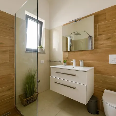 Lounge House Dolce 빌라 풀라