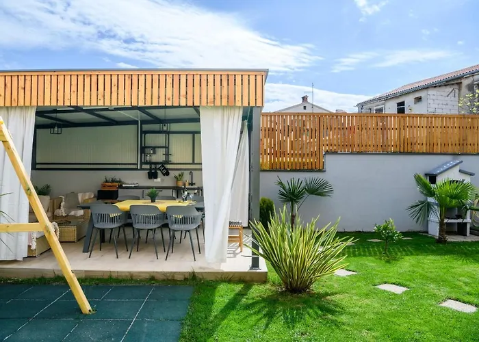 Villa Lounge House Dolce