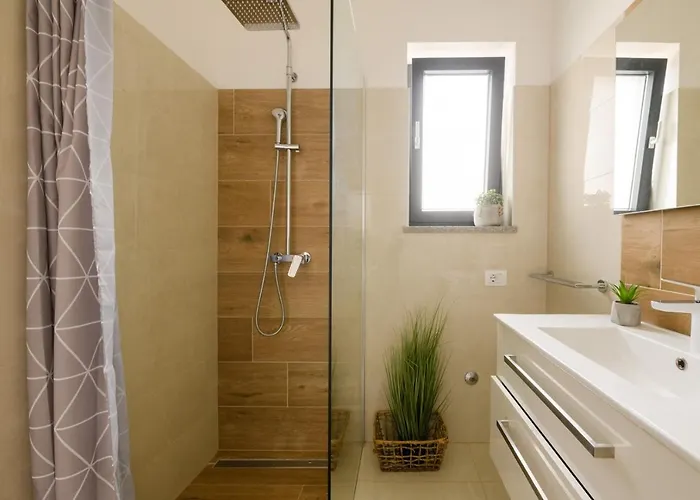 Villa Lounge House Dolce *